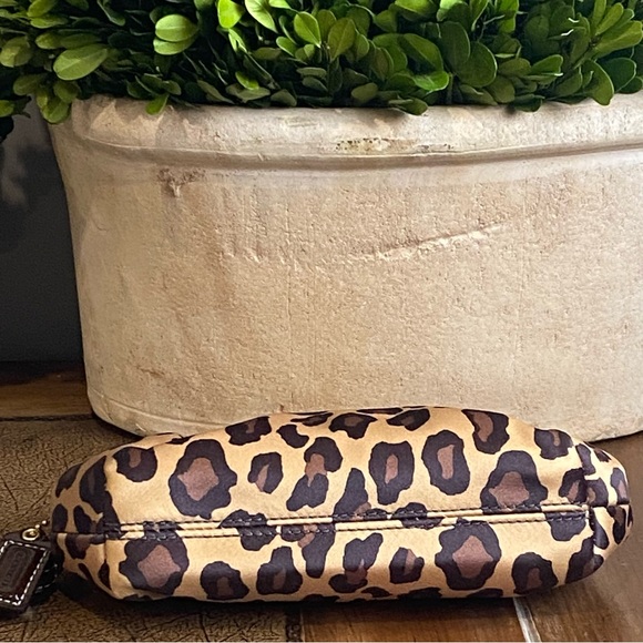 Coach Leopard Ocelot Satin Framed Kisslock - Picture 6 of 15